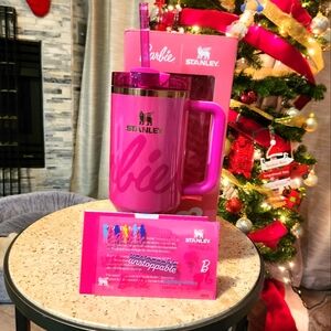 Stanley X Barbie 40 oz Icon Tumbler limited edition